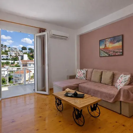 Dinas - Alonnisos Summer Haven Patitiri