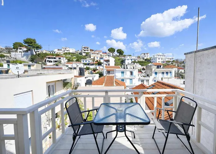 Dinas Alonissos - Nefeli Summer Haven شقة